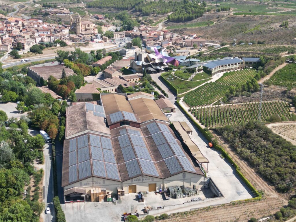 Bikote Solar instala panales fotovoltaicos en el sector agroalimentario