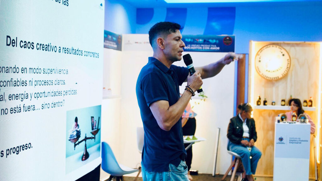 SocialERP Telegestión impulsa la digitalización empresarial en Colombia